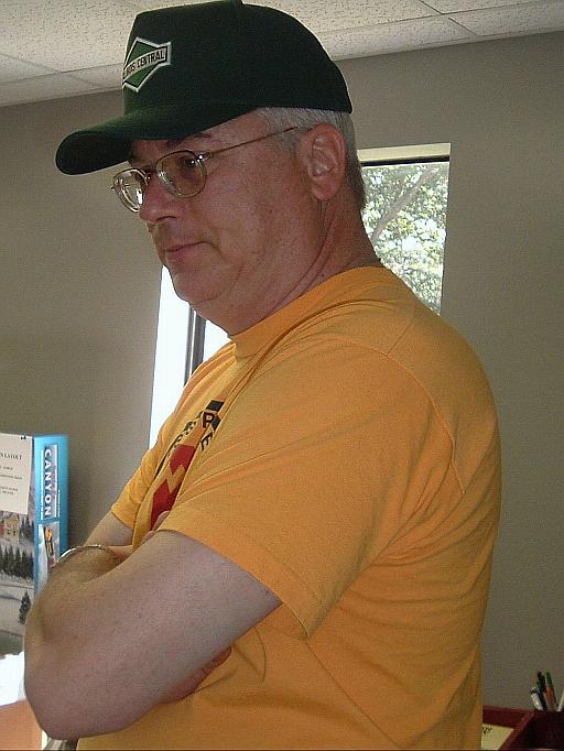 Image - Glenn sees that all is running well.jpg